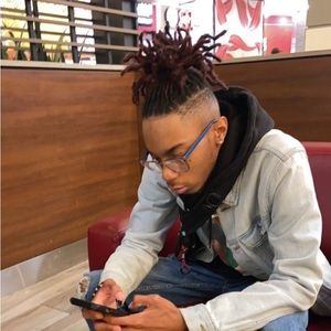 Meet your Posher, Donovan